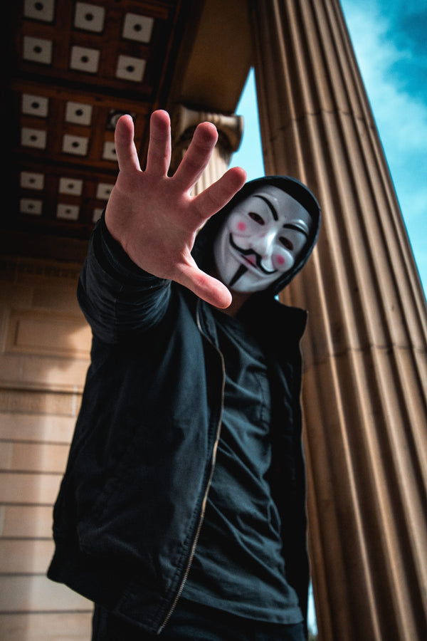 Ciberdelincuentes ruso dicen haber ciberatacado la web de Anonymous